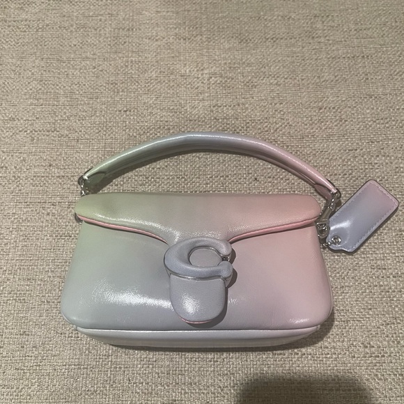 Coach Pillow Tabby - Picture 5 of 5